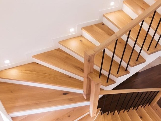 ¿Qué estilo de escalera es el mejor para una casa pequeña?